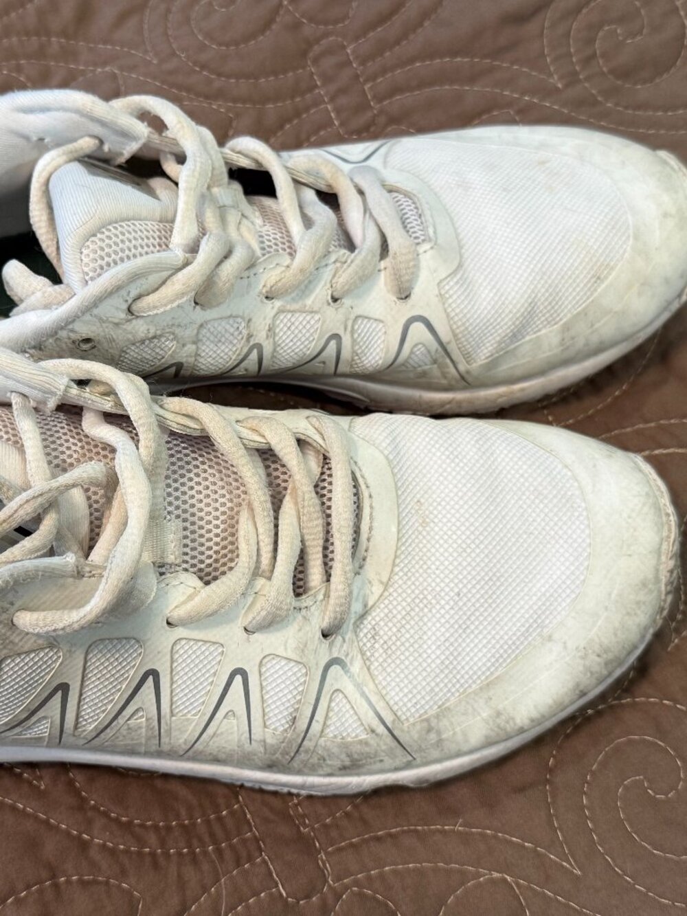 cheer shoes size 7